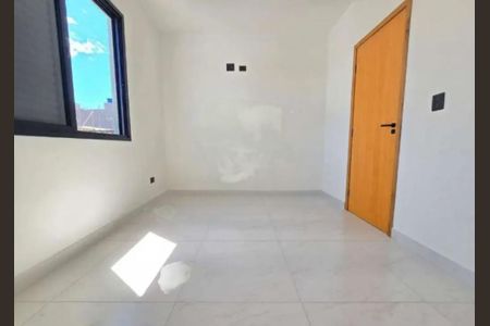 Casa à venda com 3 quartos, 135m² em Vila Carrão, São Paulo