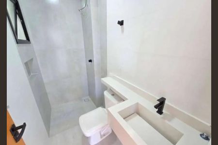 Casa à venda com 3 quartos, 135m² em Vila Carrão, São Paulo