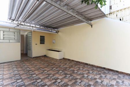 Casa para alugar com 180m², 3 quartos e 2 vagasQuintal