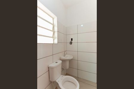 Casa para alugar com 180m², 3 quartos e 2 vagasBanheiro 2