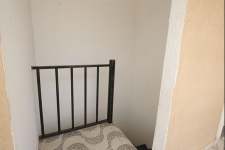 Studio para alugar com 30m², 1 quarto e sem vagaEscada