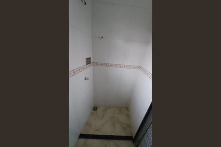 Casa para alugar com 375m², 4 quartos e 2 vagasBanheiro