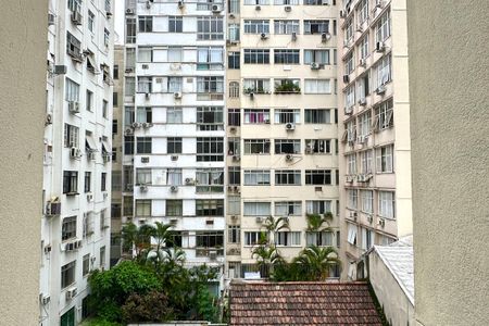 Apartamento para alugar com 220m², 4 quartos e 1 vaga