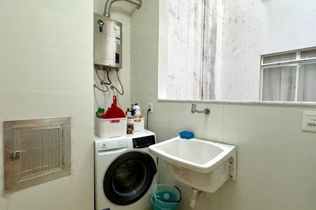 Apartamento para alugar com 220m², 4 quartos e 1 vaga