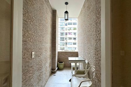 Apartamento para alugar com 220m², 4 quartos e 1 vaga