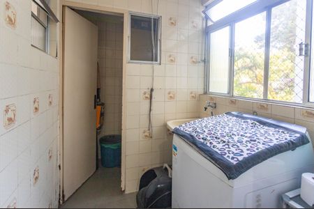 Apartamento à venda com 65m², 2 quartos e 1 vaga Apartamento à venda com 65m², 2 quartos e 1 vagaÁrea de serviço