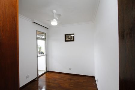 Apartamento para alugar com 222m², 4 quartos e 2 vagasQuarto 3