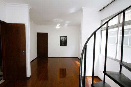 Sala de apartamento para alugar com 4 quartos, 222m² em Buritis, Belo Horizonte