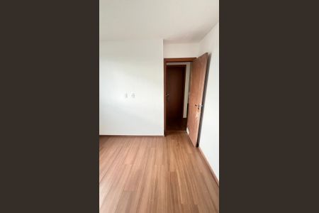 Quarto de apartamento para alugar com 2 quartos, 39m² em João Braz, Goiânia
