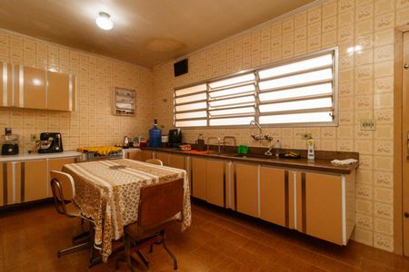 Casa para alugar com 500m², 3 quartos e 10 vagas