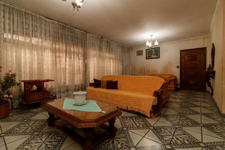 Casa para alugar com 500m², 3 quartos e 10 vagas