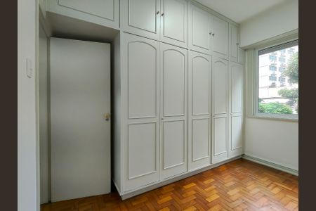 Apartamento à venda com 95m², 3 quartos e 1 vagaQuarto 2