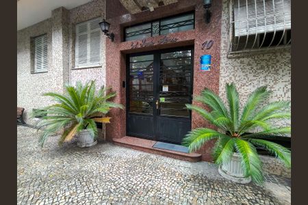 Apartamento à venda com 95m², 3 quartos e 1 vagaFachada e portaria