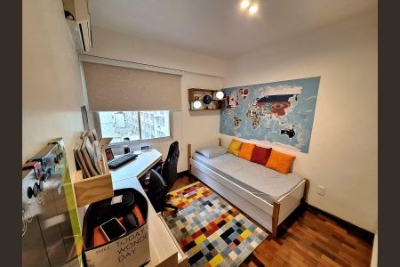 Apartamento à venda com 3 quartos, 120m² em Icaraí, Niterói