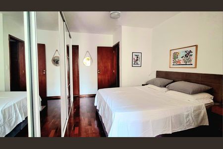 Apartamento à venda com 3 quartos, 120m² em Icaraí, Niterói