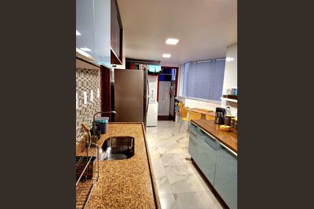 Apartamento à venda com 120m², 3 quartos e 1 vaga