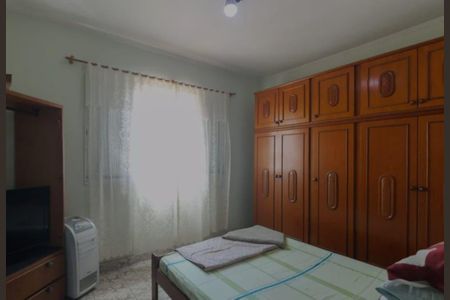 Casa à venda com 3 quartos, 100m² em Vila Carrão, São Paulo