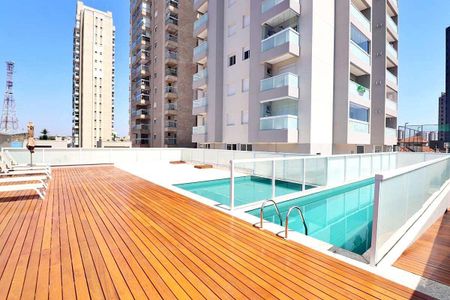 Apartamento à venda com 63m², 2 quartos e 2 vagasÁrea comum - Piscina