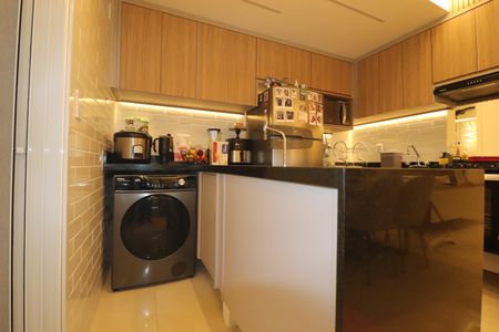 Apartamento à venda com 63m², 2 quartos e 2 vagasÁrea de Serviço