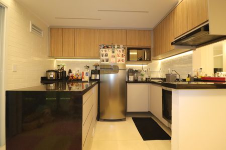 Apartamento à venda com 63m², 2 quartos e 2 vagasCozinha