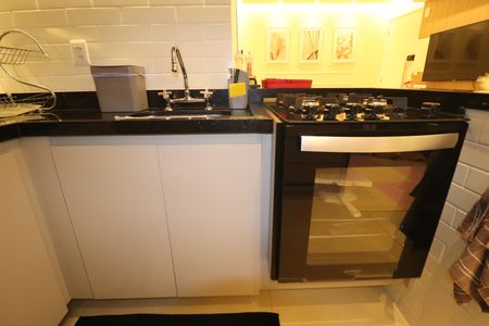 Apartamento à venda com 63m², 2 quartos e 2 vagasCozinha