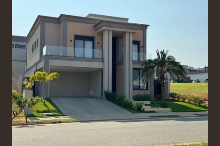 Casa à venda com 320m², 4 quartos e 4 vagas