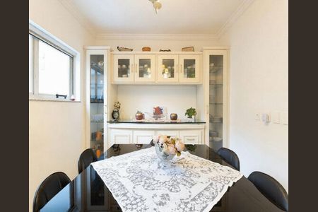 Casa à venda com 6 quartos, 700m² em Lapa, São Paulo