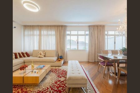 Casa à venda com 6 quartos, 700m² em Lapa, São Paulo