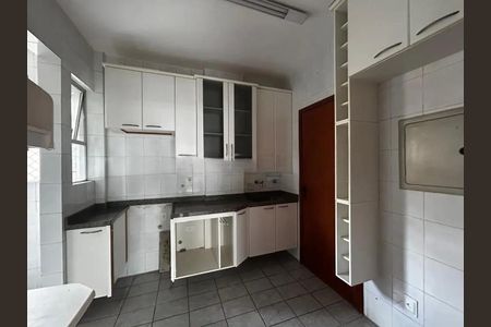 Cozinha de apartamento para alugar com 3 quartos, 90m² em Buritis, Belo Horizonte