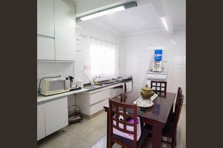 Casa à venda com 3 quartos, 225m² em Vila Assunção, Santo André