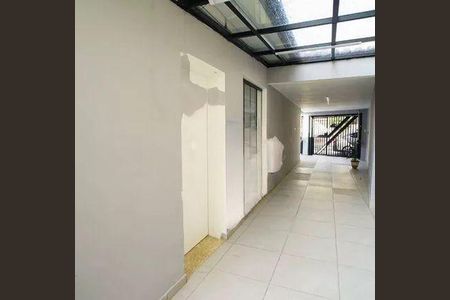 Casa à venda com 3 quartos, 225m² em Vila Assunção, Santo André