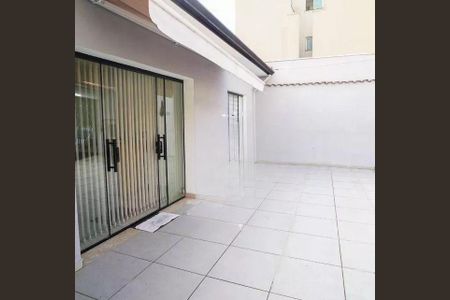 Casa à venda com 3 quartos, 225m² em Vila Assunção, Santo André