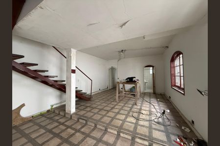 Casa para alugar com 3 quartos, 210m² em Sumaré, São Paulo