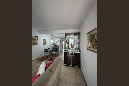 Casa à venda com 3 quartos, 215m² em Centro, Diadema