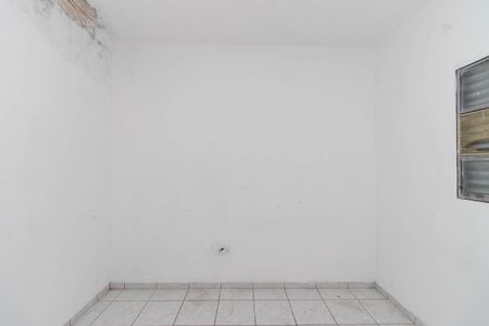 Quarto de casa para alugar com 1 quarto, 81m² em Furnas, São Paulo