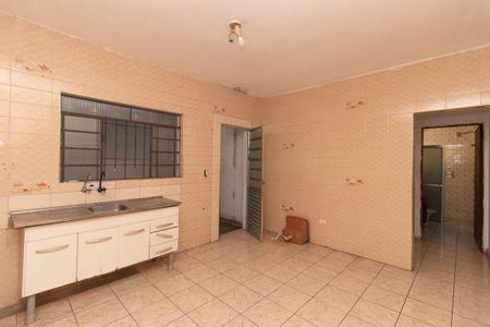 Cozinha de casa para alugar com 1 quarto, 81m² em Furnas, São Paulo