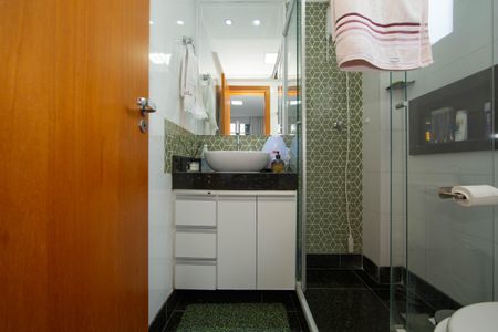 Apartamento à venda com 143m², 3 quartos e 2 vagasBANHEIRO1