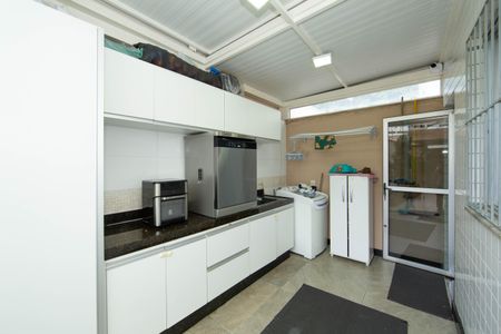 Apartamento à venda com 143m², 3 quartos e 2 vagasAREA DE SERVICO