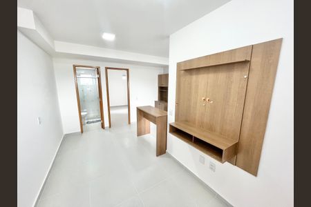 Sala de apartamento para alugar com 1 quarto, 30m² em Vila Mazzei, São Paulo