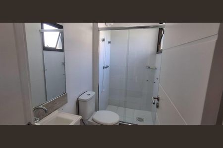 Casa de condomínio para alugar com 160m², 3 quartos e 3 vagasBanheiro