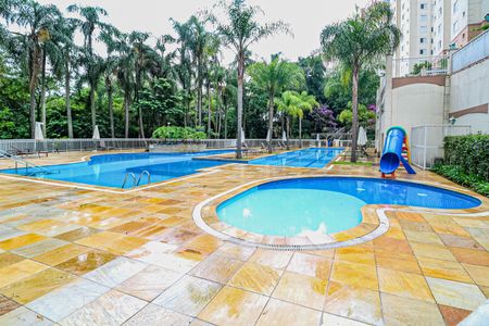 Apartamento à venda com 95m², 3 quartos e 2 vagasÁrea comum - Piscina