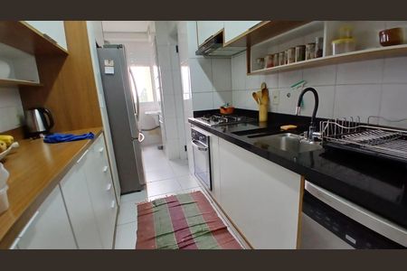 Apartamento à venda com 95m², 3 quartos e 2 vagasCozinha