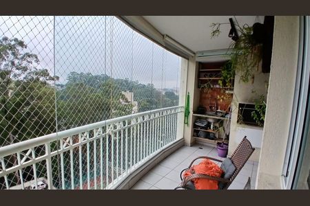 Apartamento à venda com 95m², 3 quartos e 2 vagasVaranda