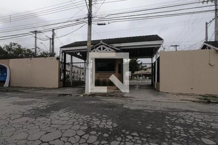 Casa para alugar com 65m², 2 quartos e 2 vagasFachada e portaria