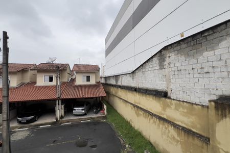 Casa para alugar com 65m², 2 quartos e 2 vagasVista do Quarto 2