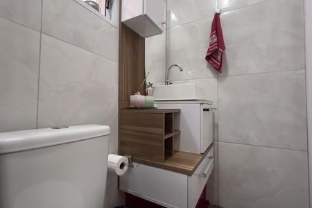 Casa para alugar com 65m², 2 quartos e 2 vagasBanheiro