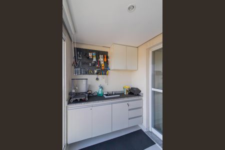 Apartamento à venda com 72m², 3 quartos e 1 vaga Apartamento à venda com 72m², 3 quartos e 1 vagaVaranda