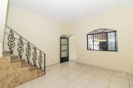 Sala de casa para alugar com 2 quartos, 89m² em Realengo, Rio de Janeiro