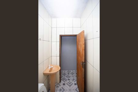 Casa para alugar com 59m², 1 quarto e sem vagaBanheiro