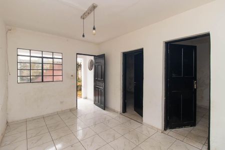 Sala de casa para alugar com 2 quartos, 81m² em Furnas, São Paulo